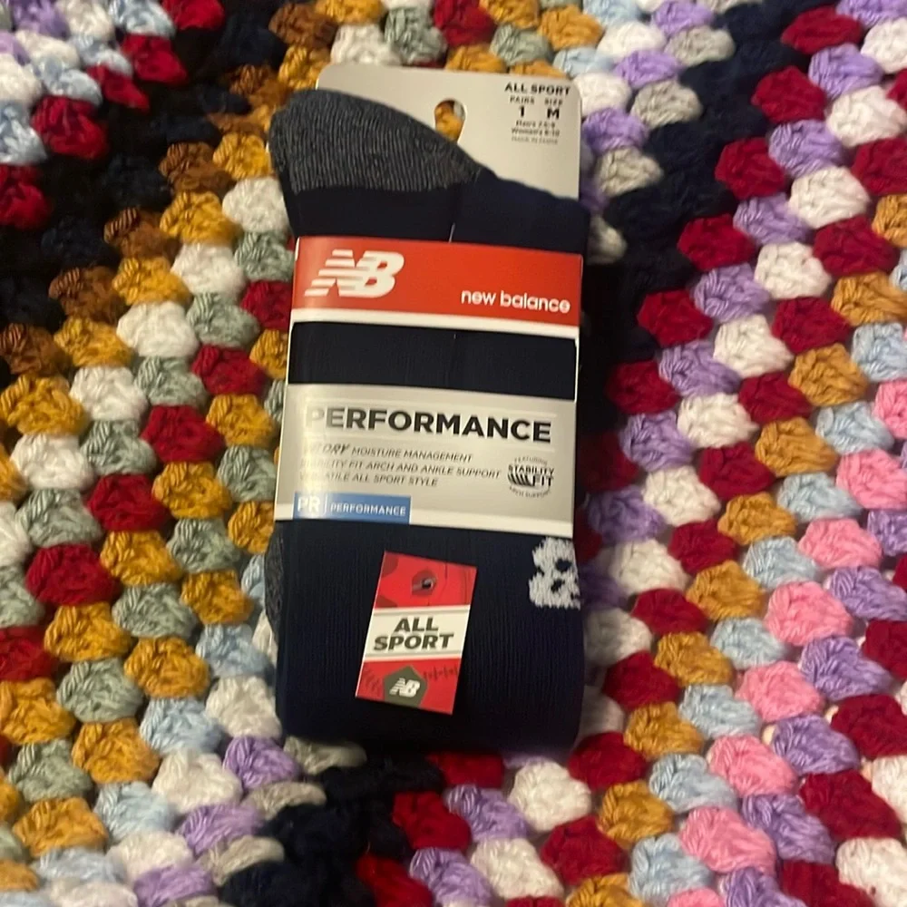 New Balance Unisex Crew Socks Size: M
